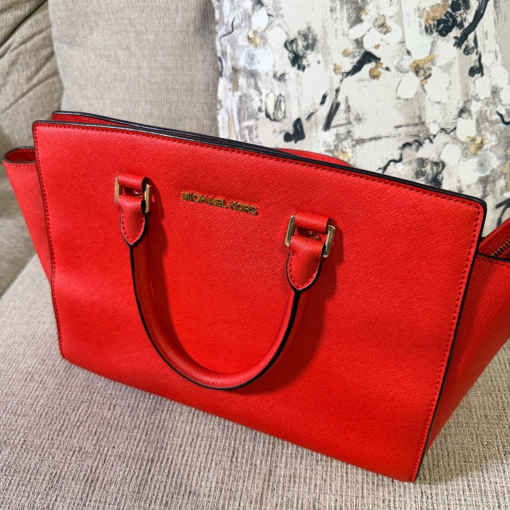 Michael Kors Selma Satchel